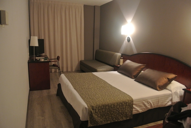 hotel room in Sabadell