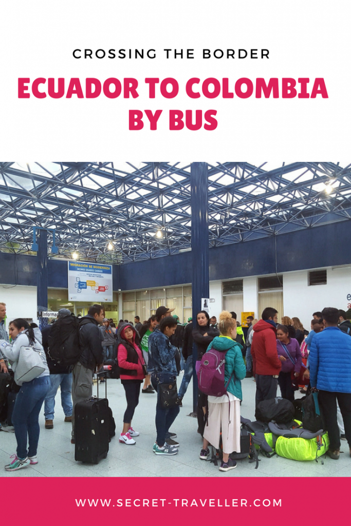Crossing the border from Ecuador to Colombia by bus