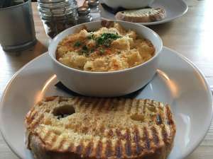 Mac and Cheese in West Wittering pub