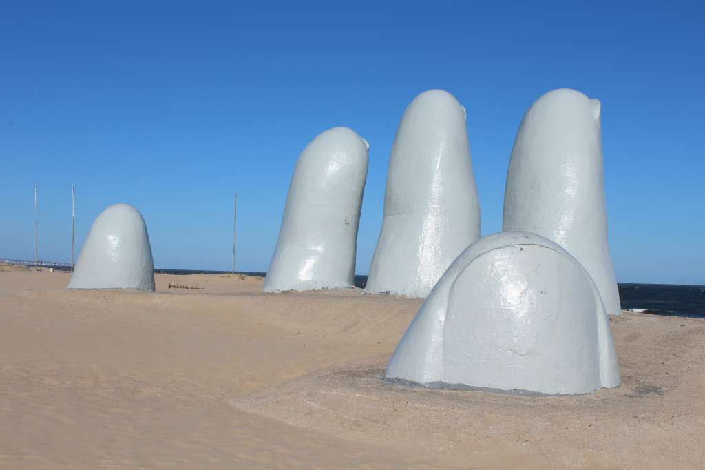 The Hand in Punta del Este